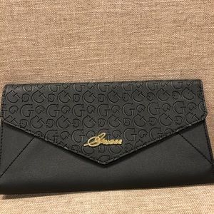 Guess Clutch